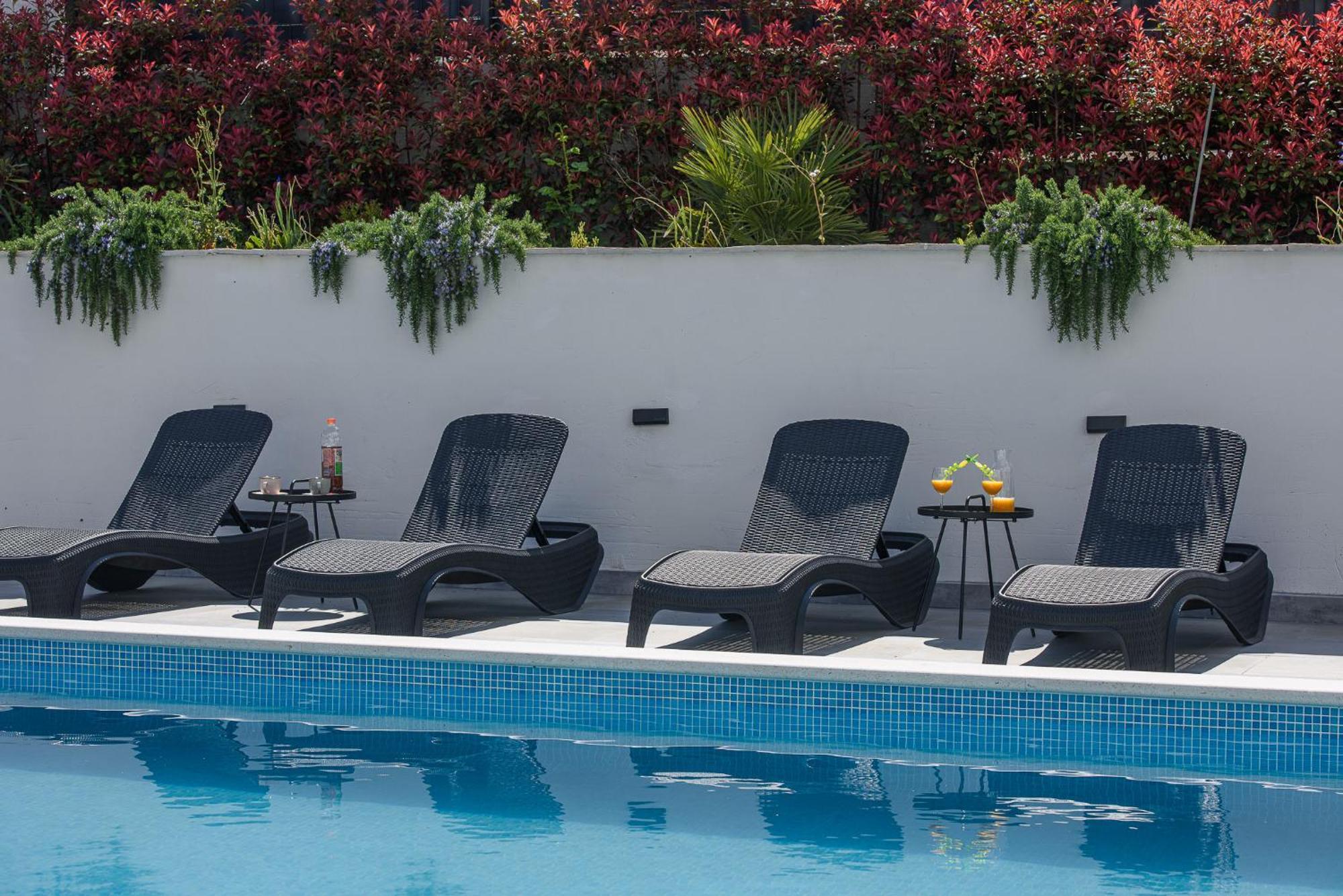 Villa Barbara & Zoran With Free Parking And Heated Swimming Pool Seget Vranjica Exterior foto